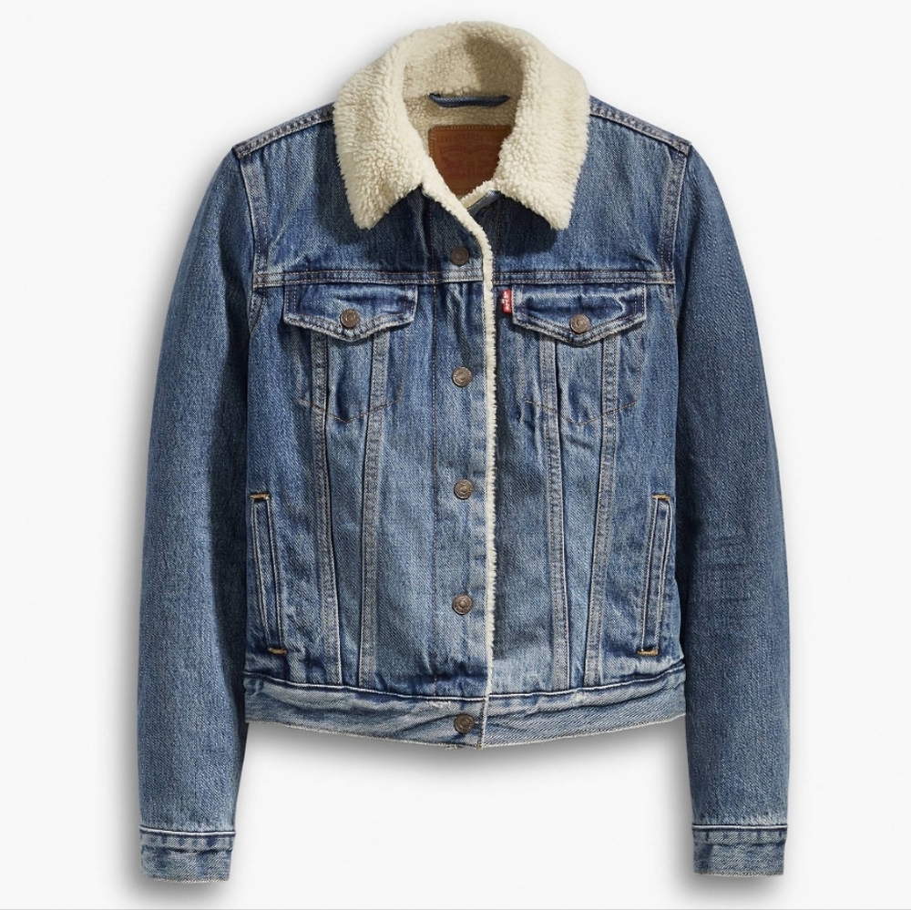 Levi's sherpa trucker jacket